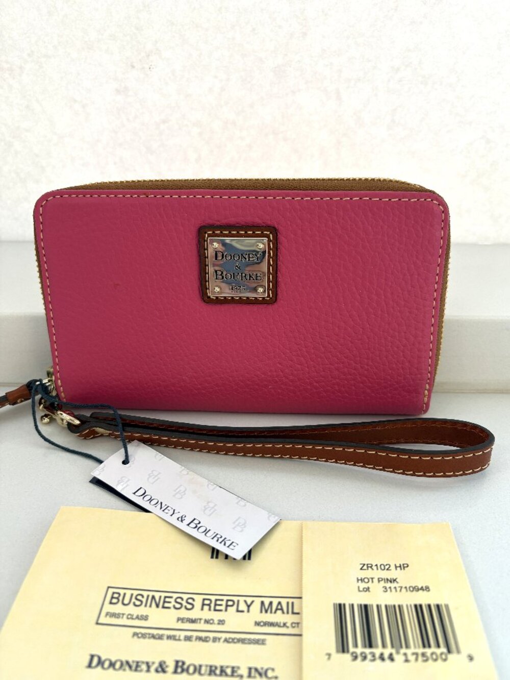 Dooney & Bourke Pebble Grain Leather Zip Wristlet Wallet Hot Pink NEW